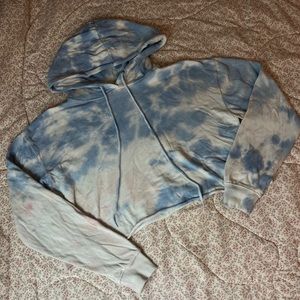 Wild fable cropped tie dye hoodie